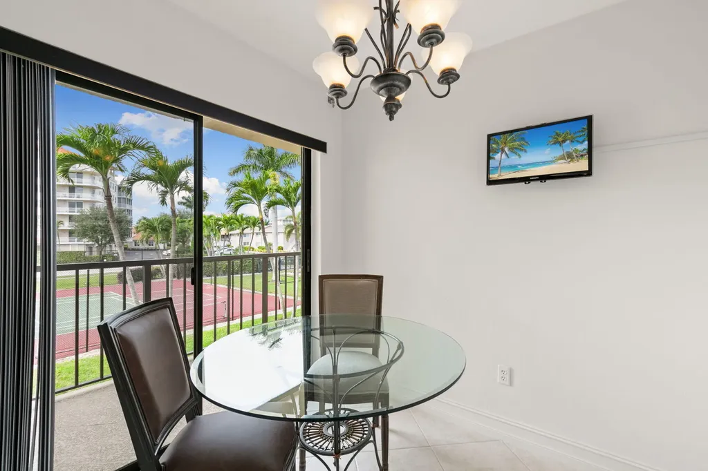 931 Collier Court Marco Island FL 34145