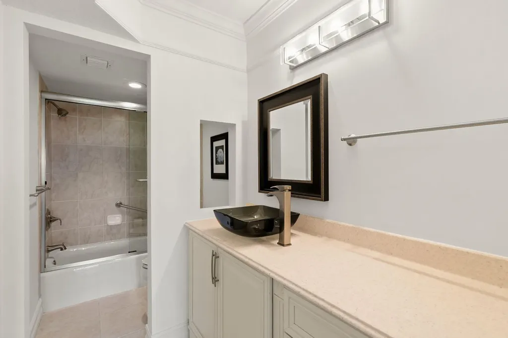 931 Collier Court Marco Island FL 34145