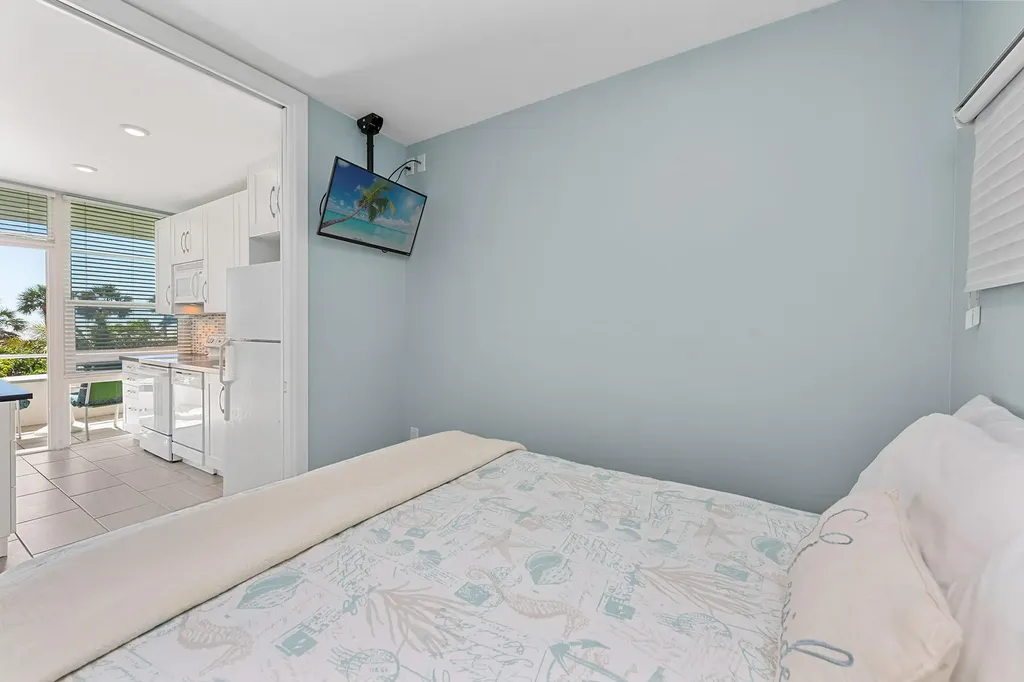 220 Seaview Court Marco Island FL 34145