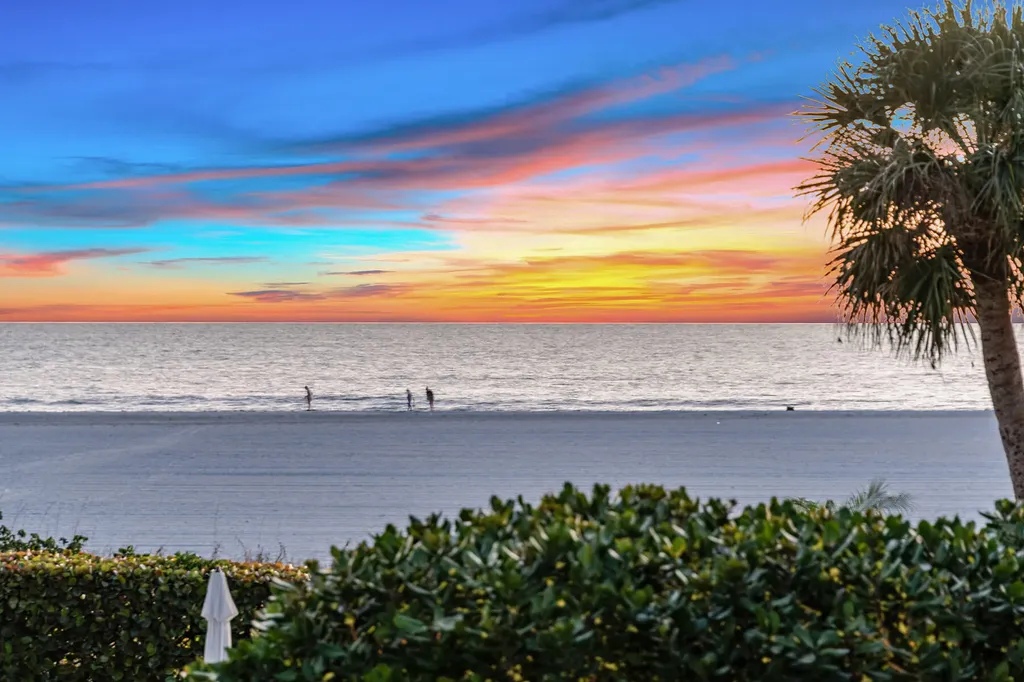 220 Seaview Court Marco Island FL 34145