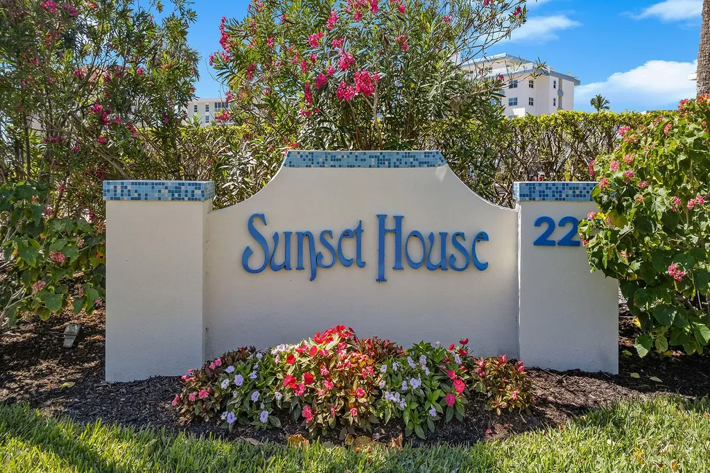 220 Seaview Court Marco Island FL 34145