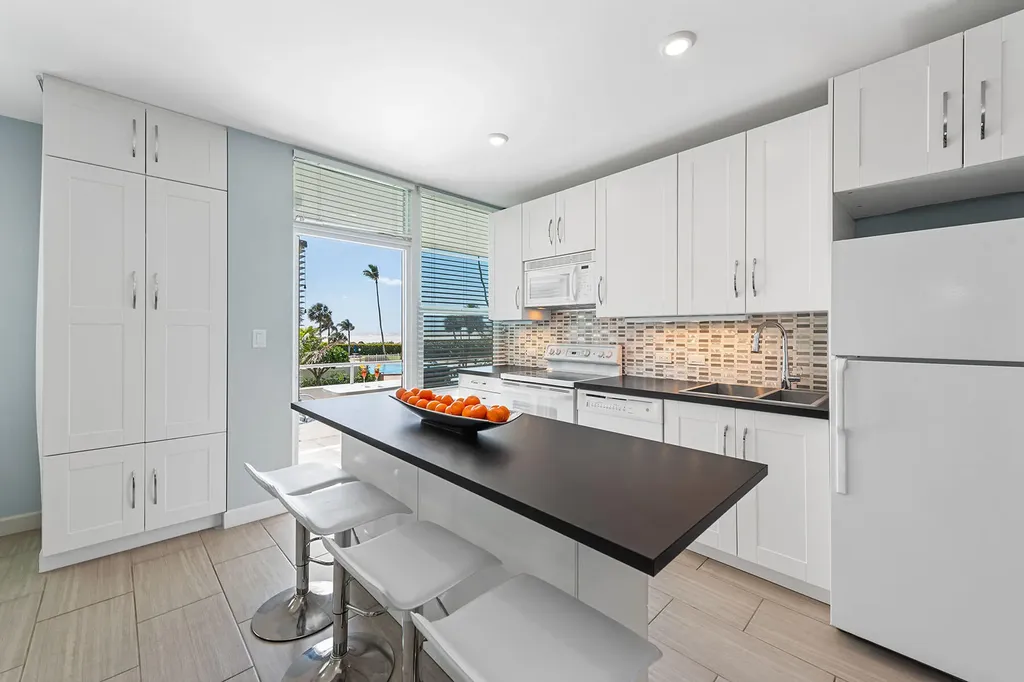 220 Seaview Court Marco Island FL 34145