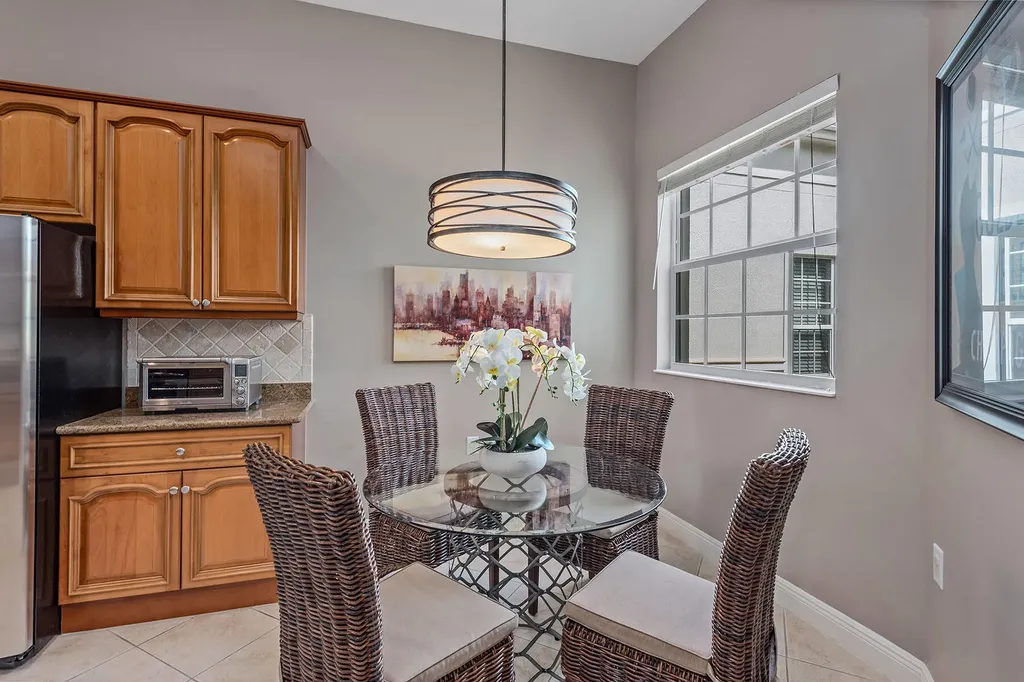 9267 Museo Circle Naples FL 34114