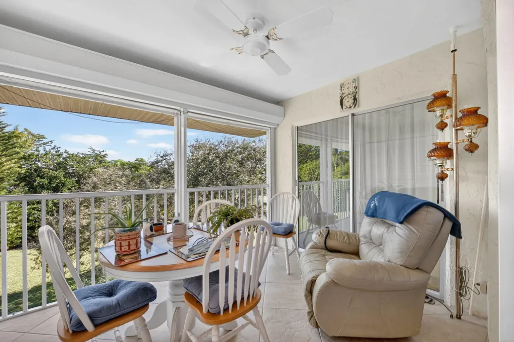 5499 Rattlesnake Hammock Road Naples FL 34113