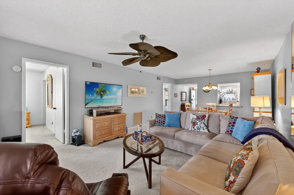 5499 Rattlesnake Hammock Road Naples FL 34113