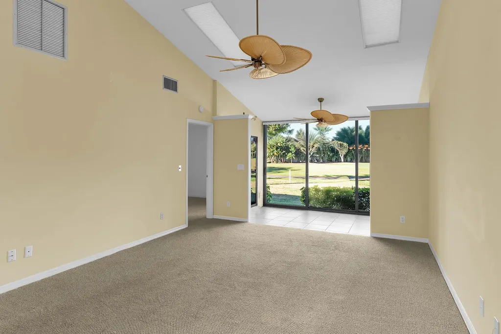 608 Kings Way Naples FL 34104