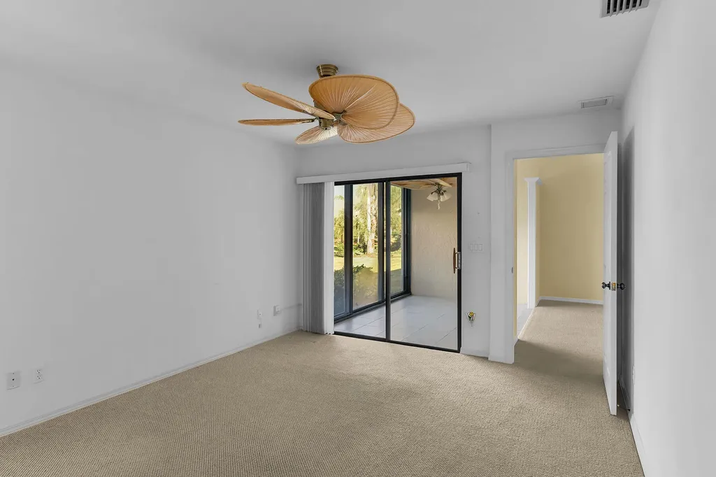 608 Kings Way Naples FL 34104