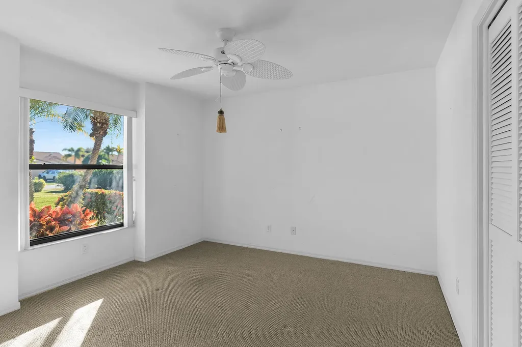 608 Kings Way Naples FL 34104