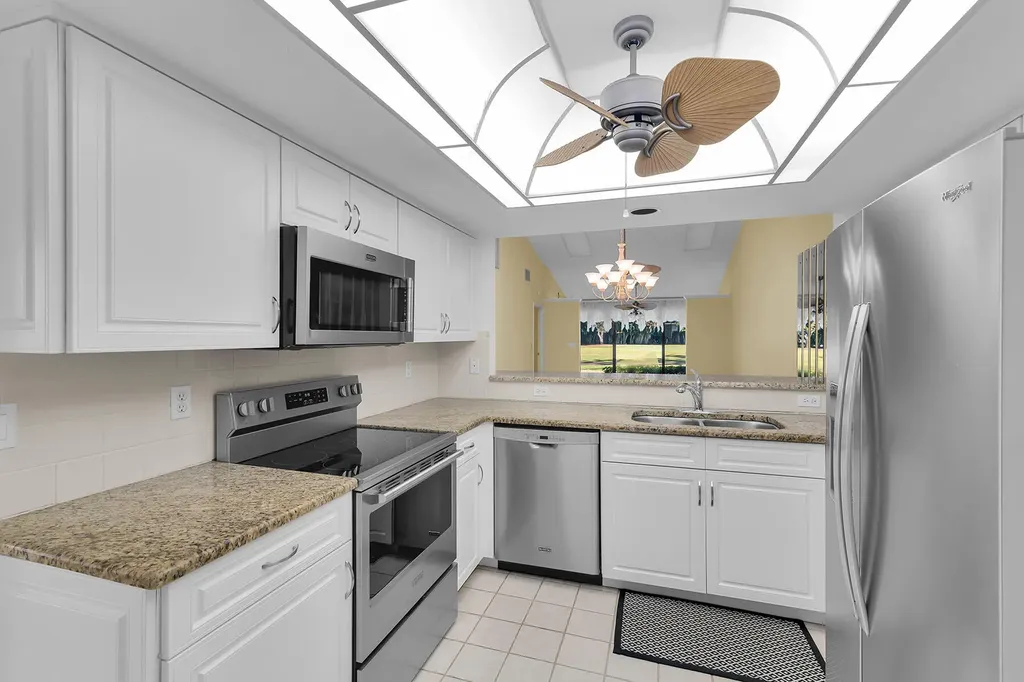 608 Kings Way Naples FL 34104