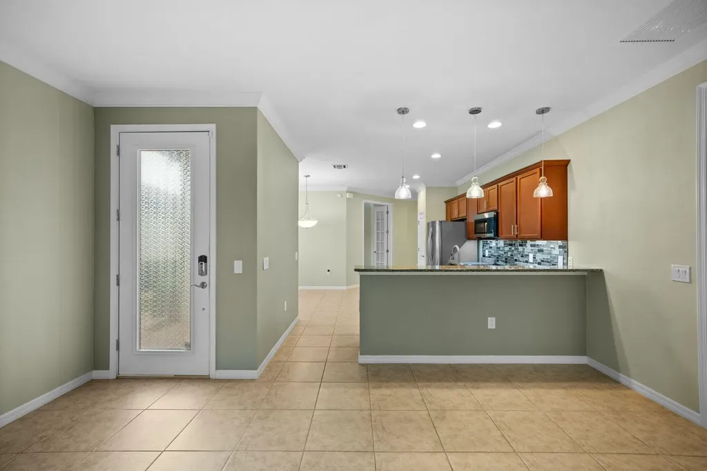 1511 Oceania Drive S Naples FL 34113