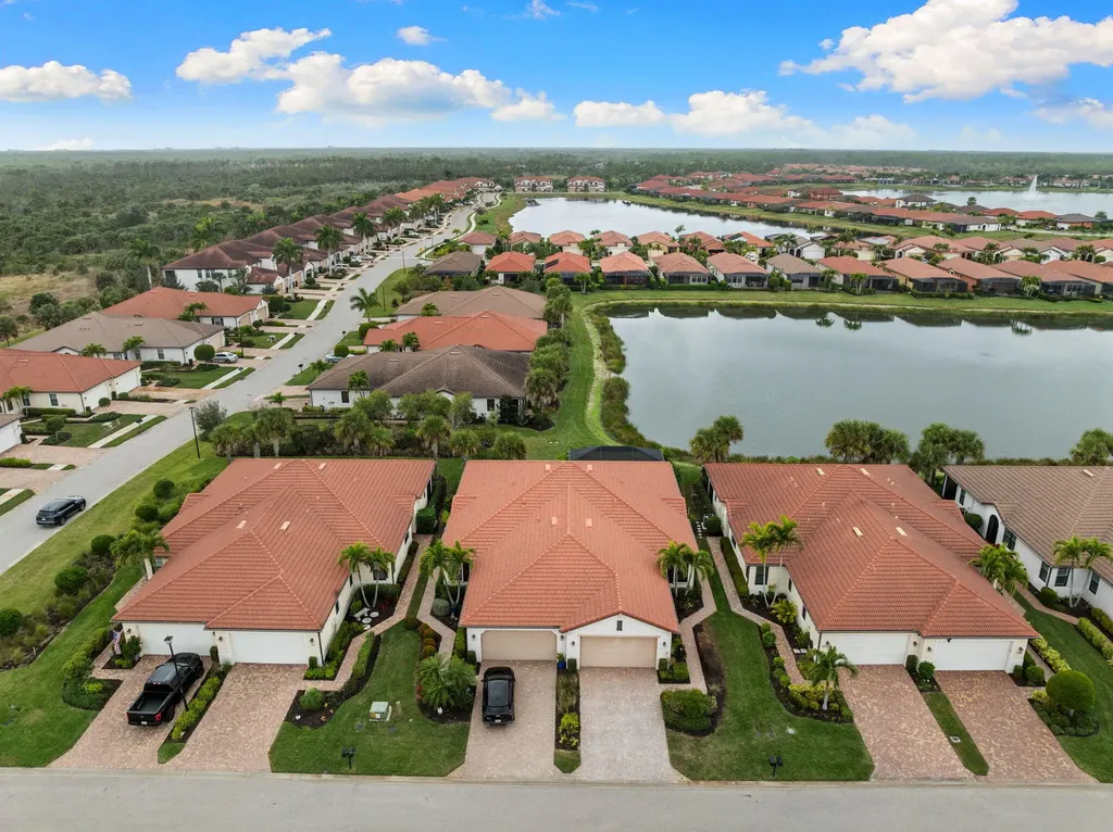 1511 Oceania Drive S Naples FL 34113