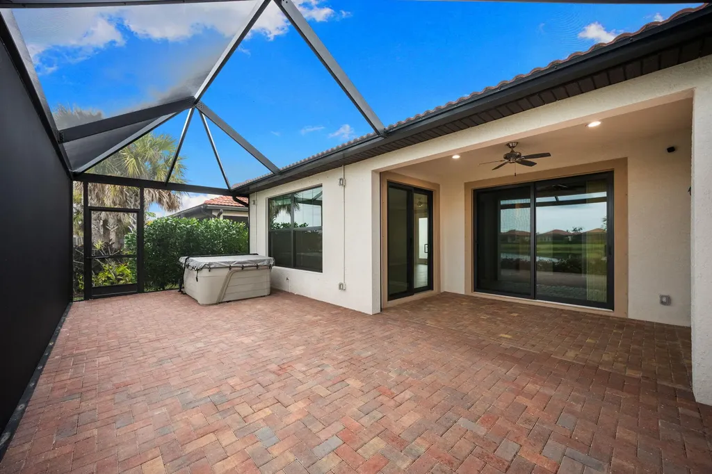 1511 Oceania Drive S Naples FL 34113