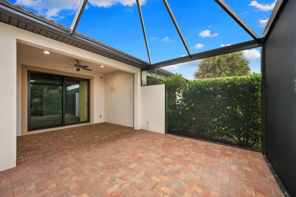 1511 Oceania Drive S Naples FL 34113