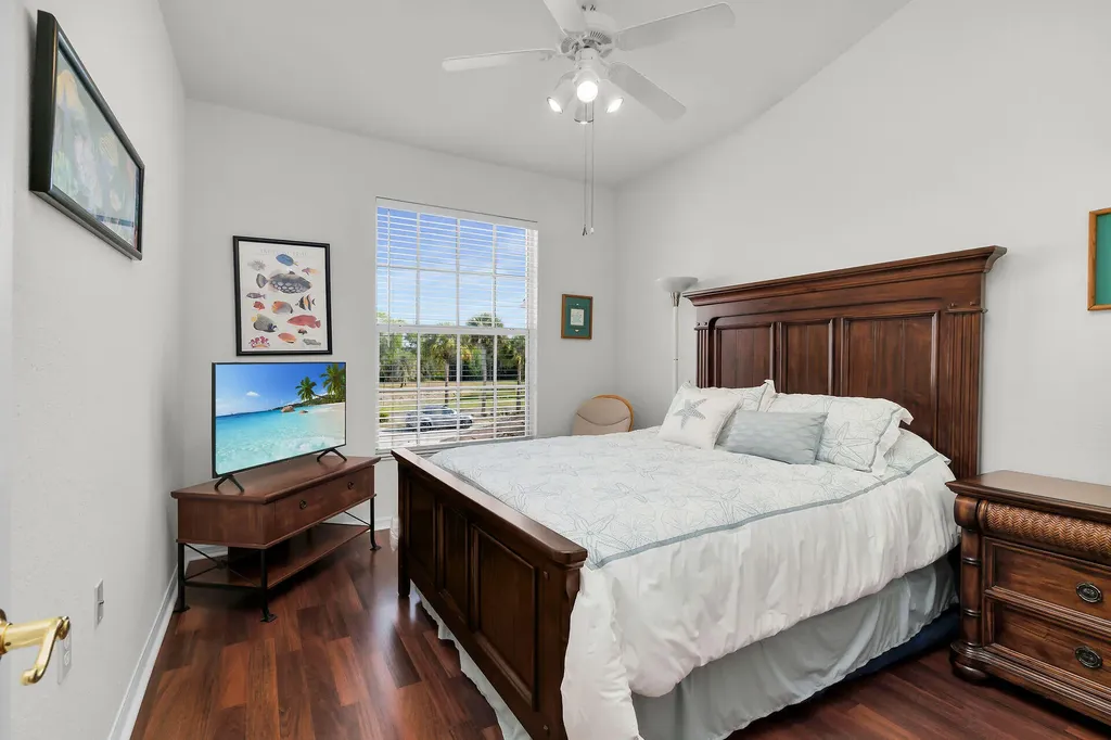 285 Cays Drive Naples FL 34114