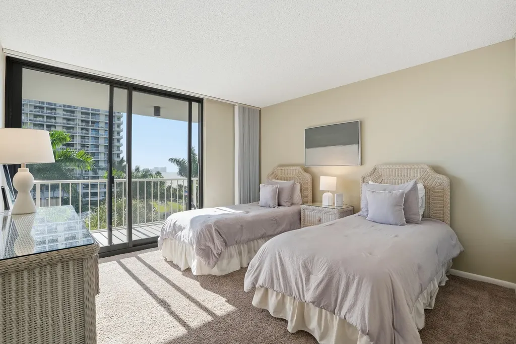 440 Seaview Court Marco Island FL 34145