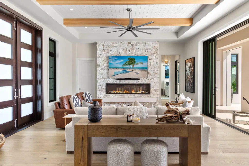 1113 Lamplighter Court Marco Island FL 34145