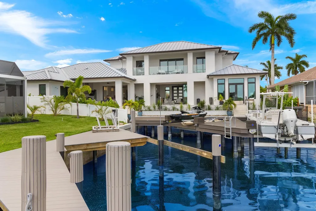 1113 Lamplighter Court Marco Island FL 34145