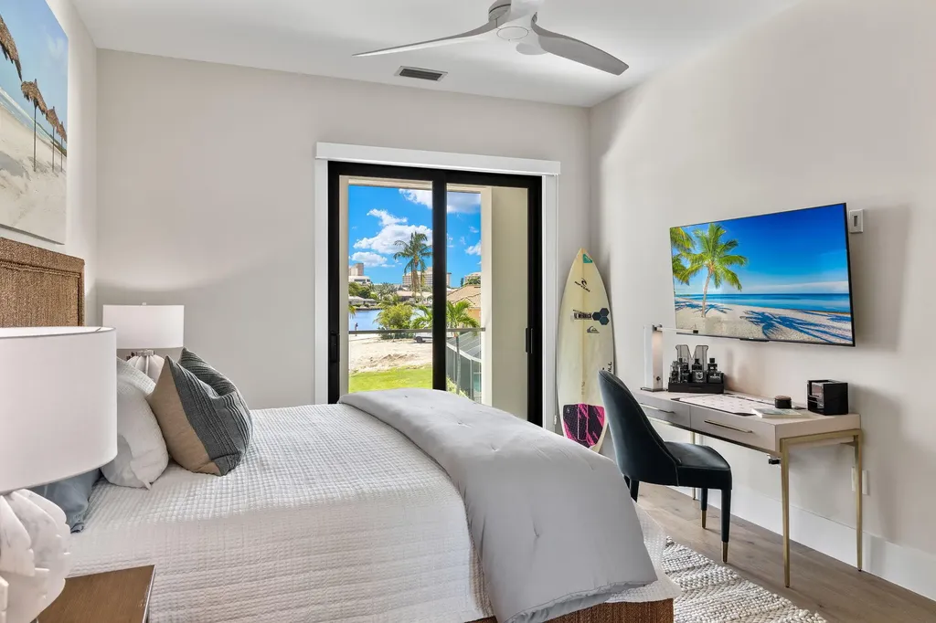 1113 Lamplighter Court Marco Island FL 34145