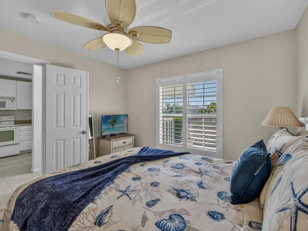 681 W Elkcam Circle Marco Island FL 34145