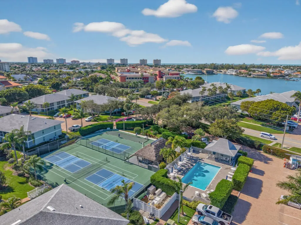 681 W Elkcam Circle Marco Island FL 34145