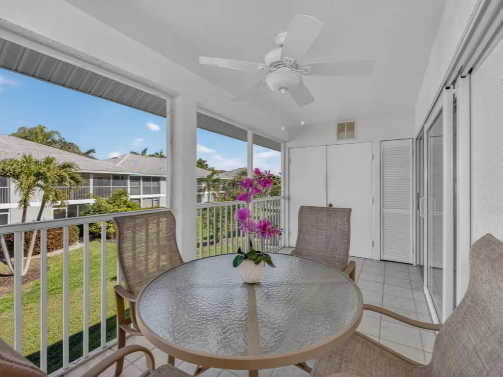 681 W Elkcam Circle Marco Island FL 34145