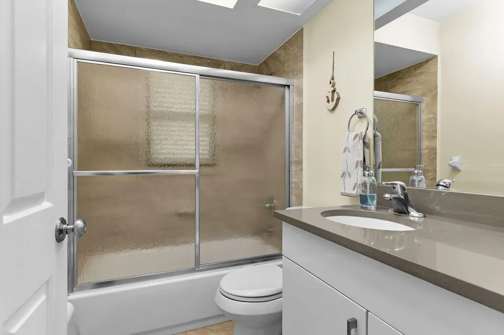 1035 Admiralty Court Marco Island FL 34145