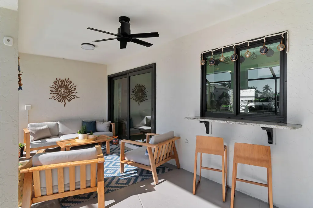 1035 Admiralty Court Marco Island FL 34145