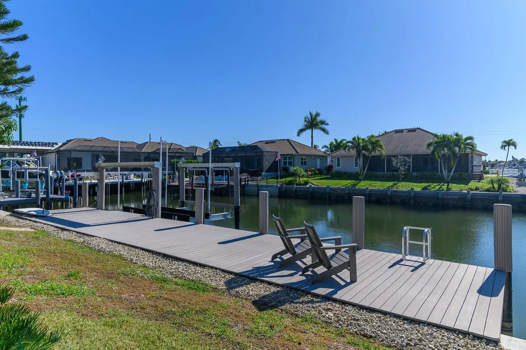 1035 Admiralty Court Marco Island FL 34145