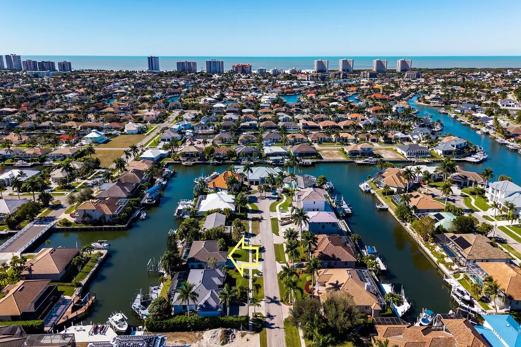 1035 Admiralty Court Marco Island FL 34145