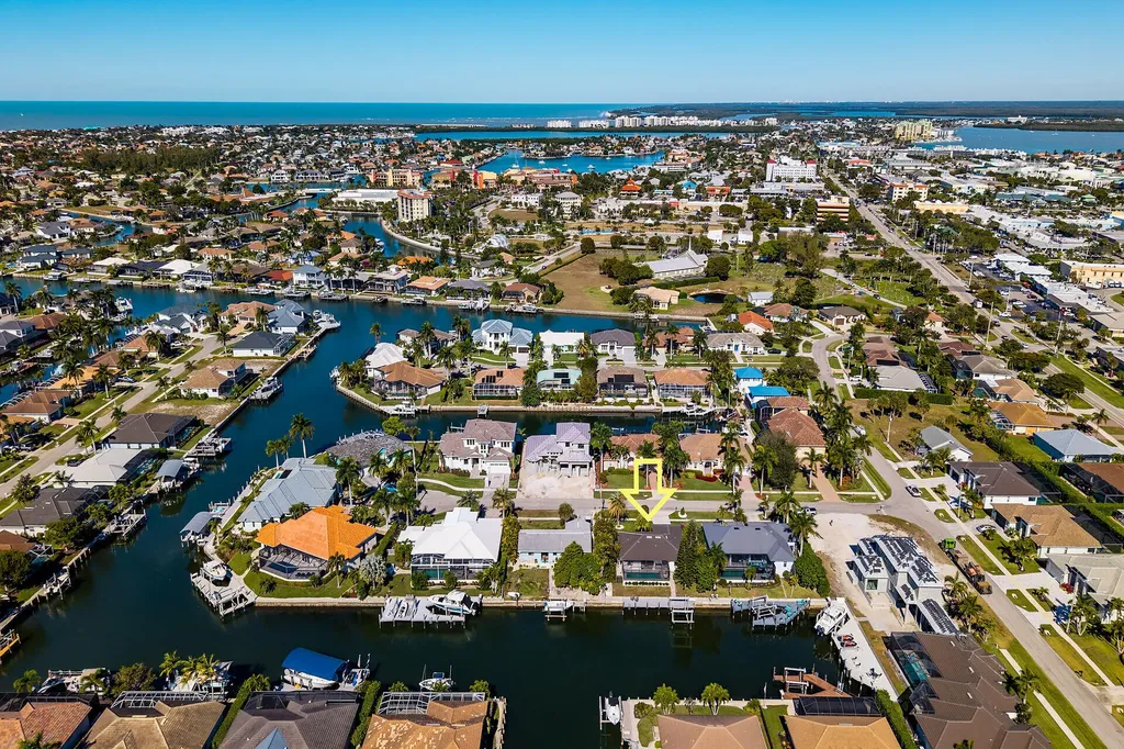 1035 Admiralty Court Marco Island FL 34145