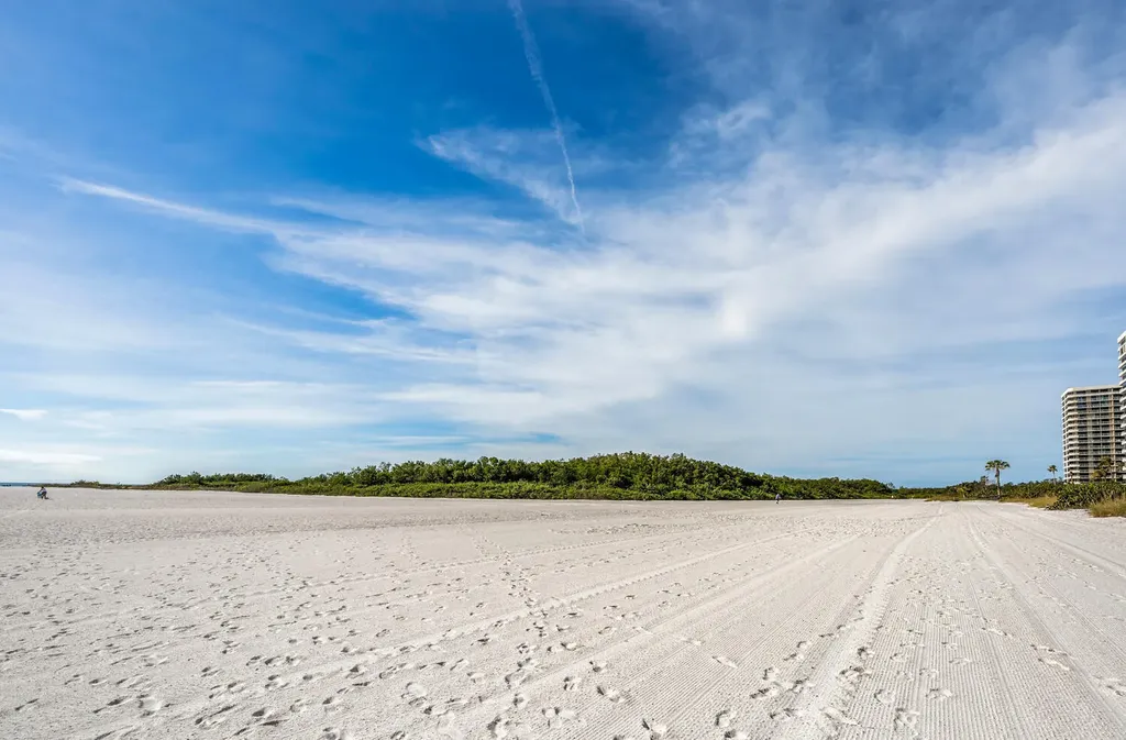 320 Seaview Court Marco Island FL 34145