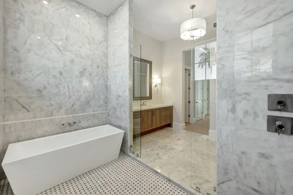 860 Banyan Court Marco Island FL 34145