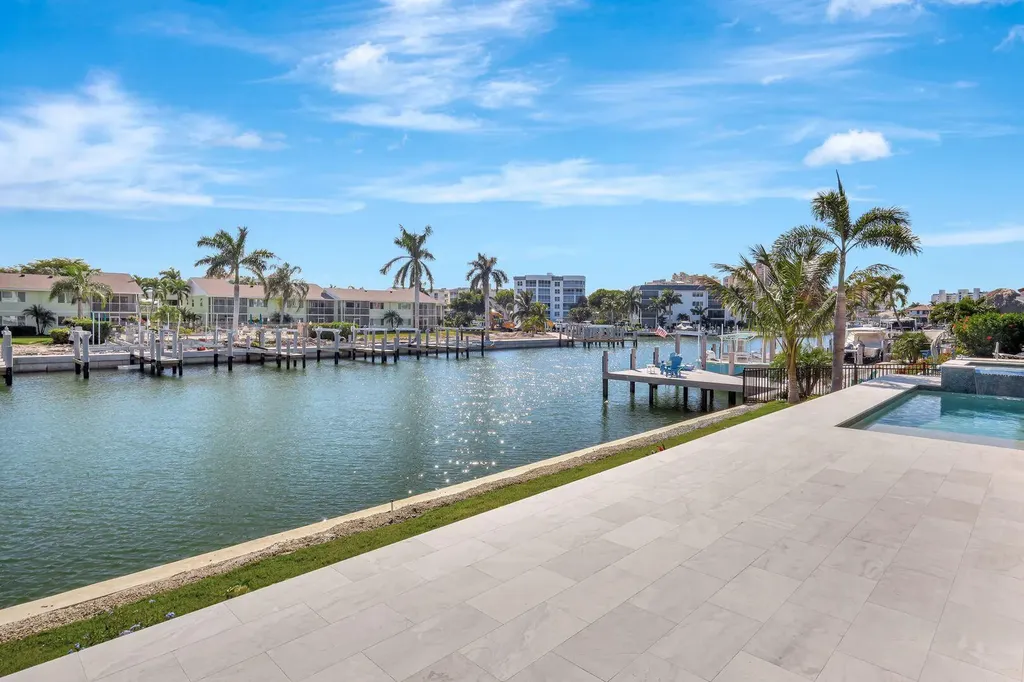 860 Banyan Court Marco Island FL 34145