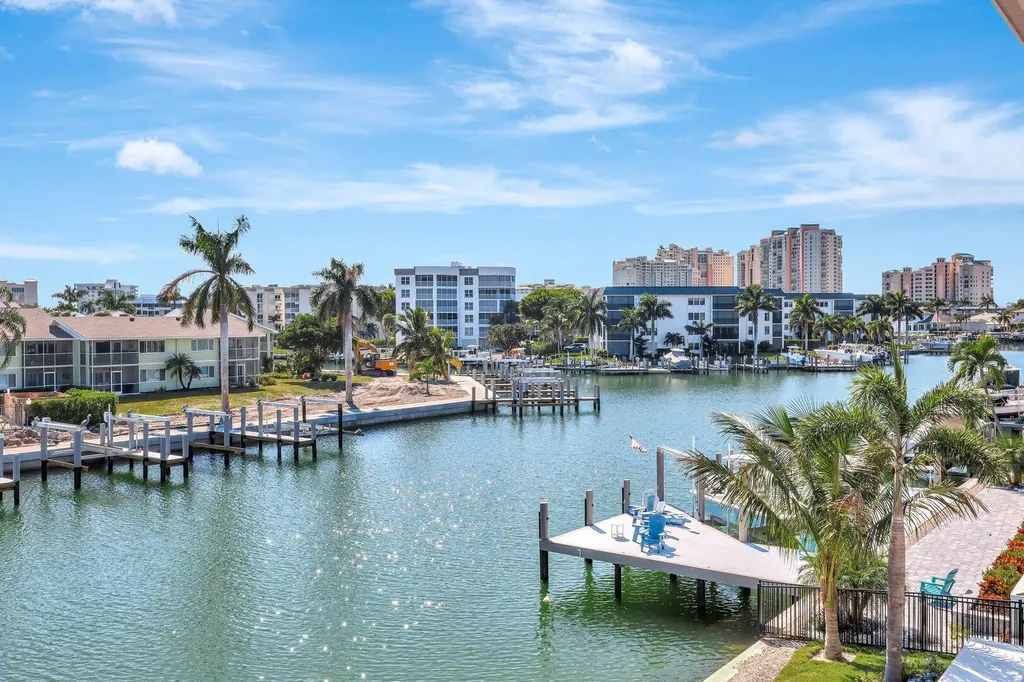 860 Banyan Court Marco Island FL 34145