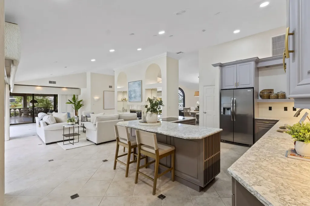 640 Kendall Drive Marco Island FL 34145