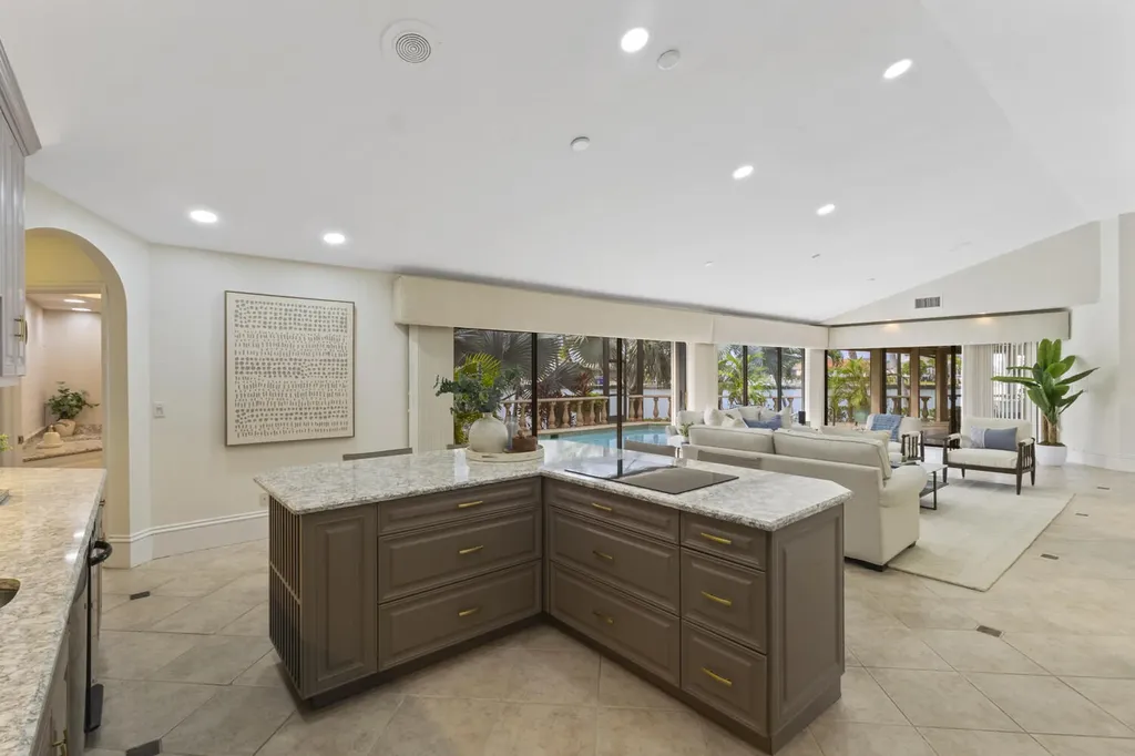 640 Kendall Drive Marco Island FL 34145