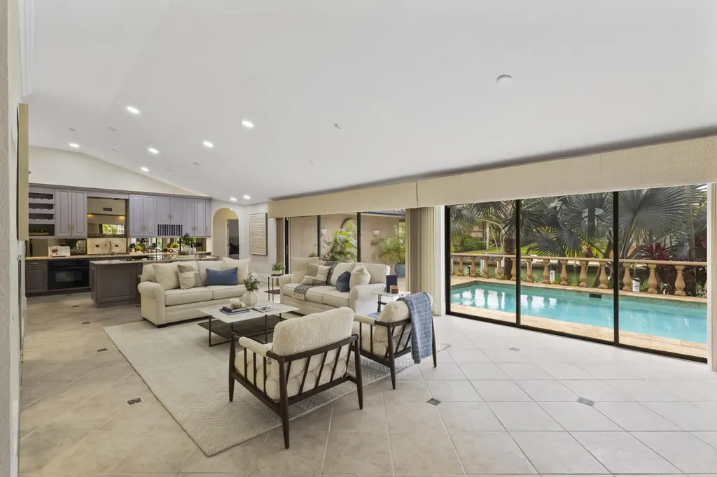 640 Kendall Drive Marco Island FL 34145