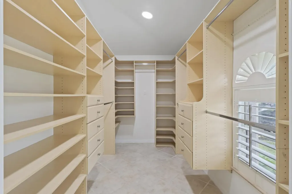 640 Kendall Drive Marco Island FL 34145