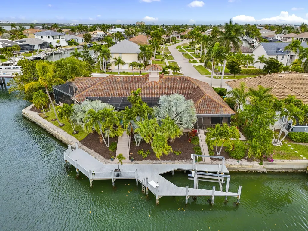 640 Kendall Drive Marco Island FL 34145