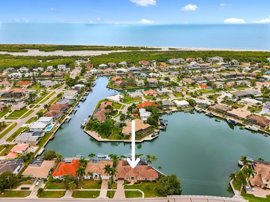 640 Kendall Drive Marco Island FL 34145
