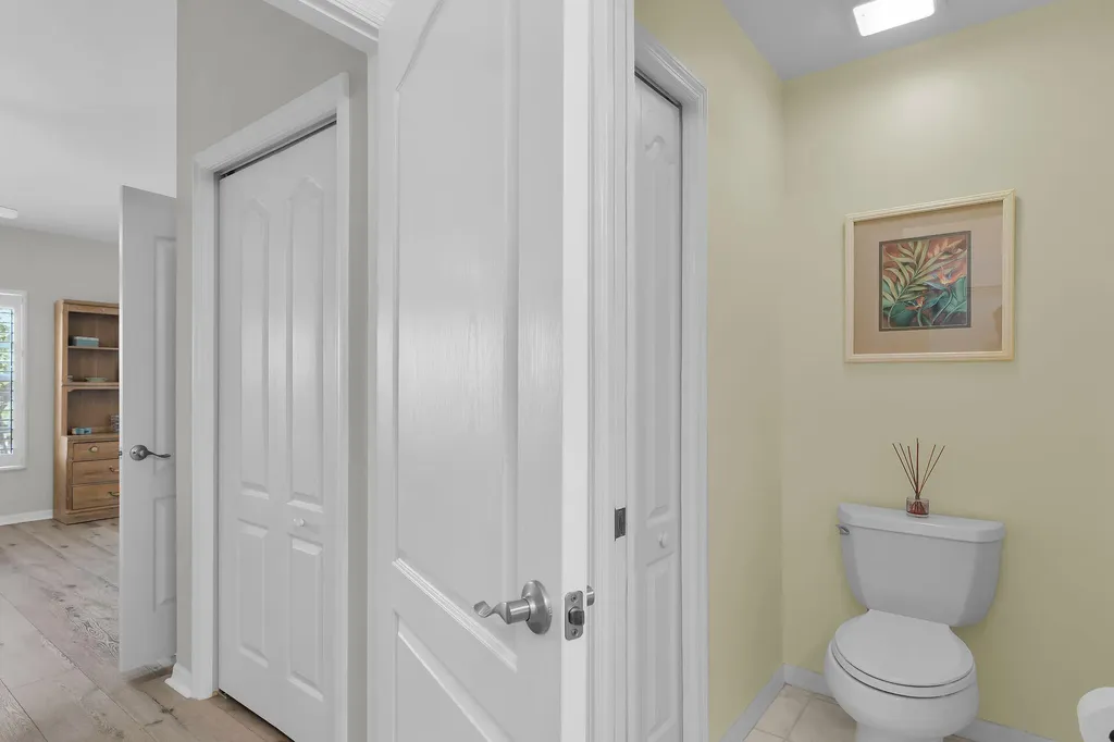 278 Newport Drive Naples FL 34114