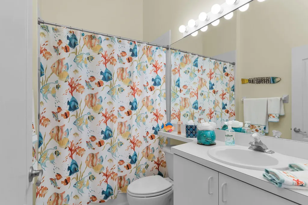 278 Newport Drive Naples FL 34114