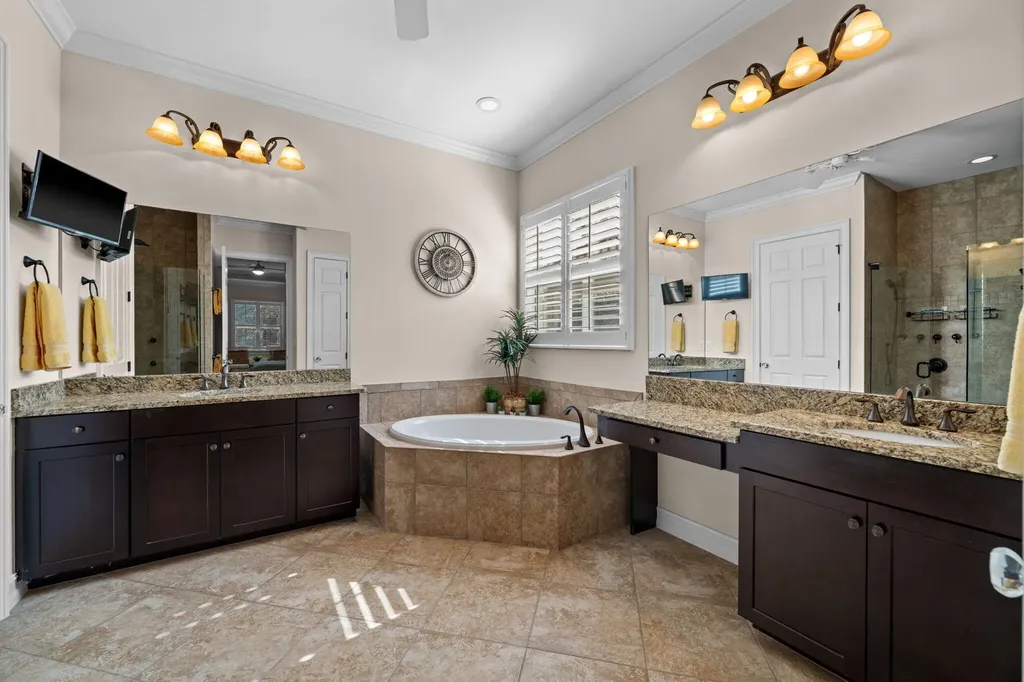 9261 Campanile Circle Naples FL 34114