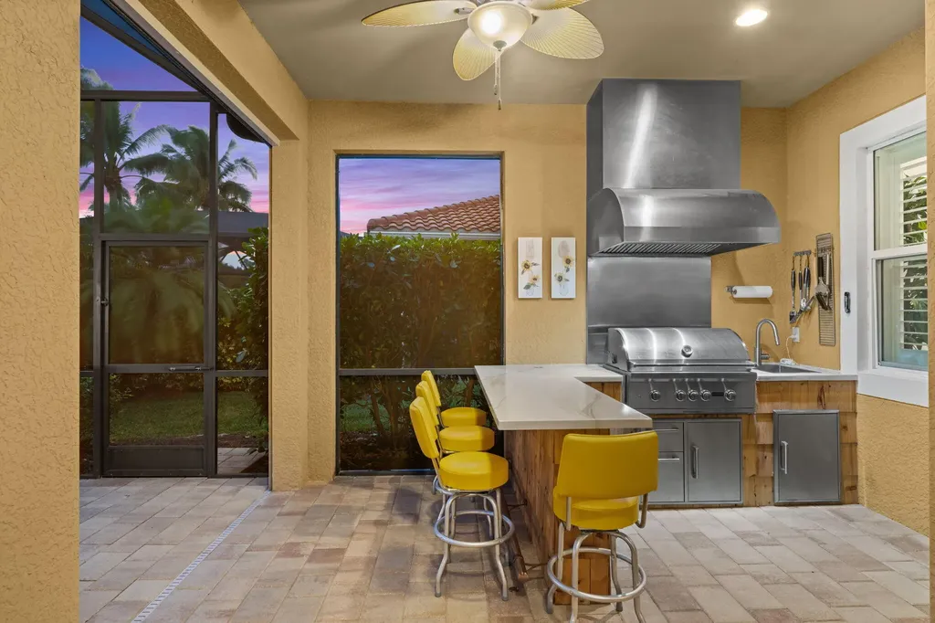 9261 Campanile Circle Naples FL 34114