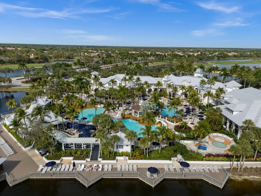 9261 Campanile Circle Naples FL 34114