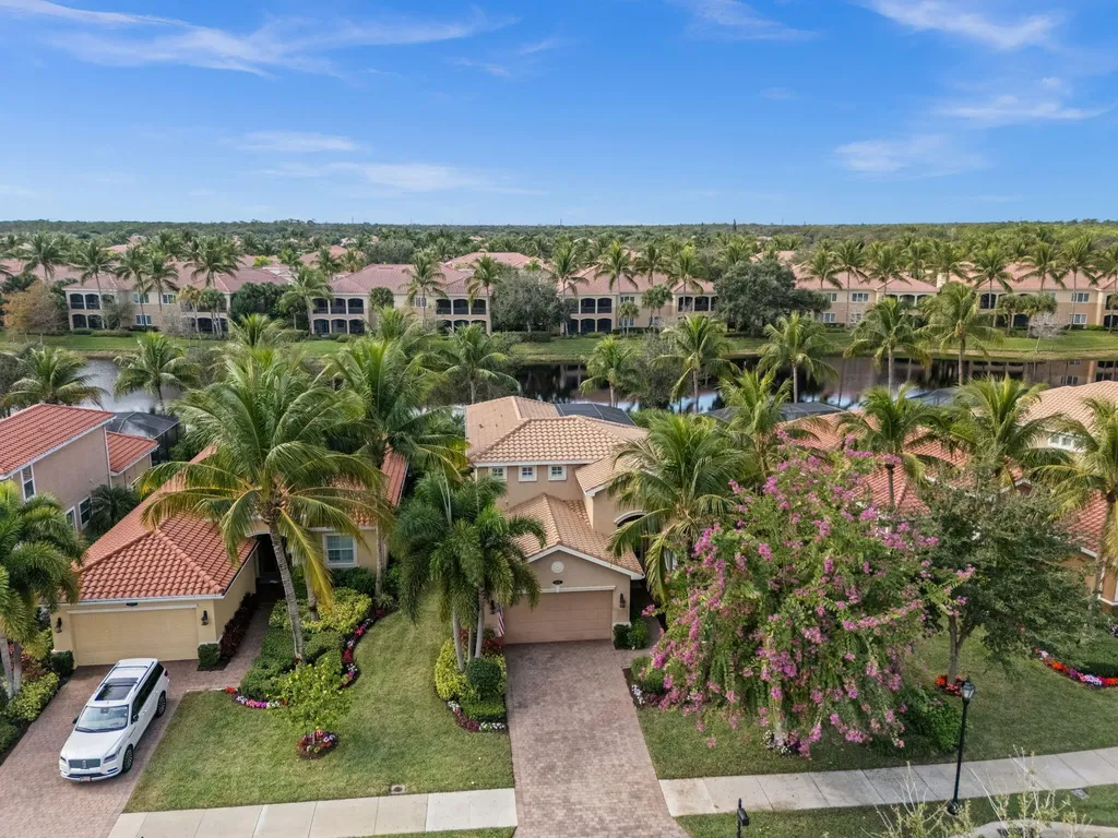 9261 Campanile Circle Naples FL 34114