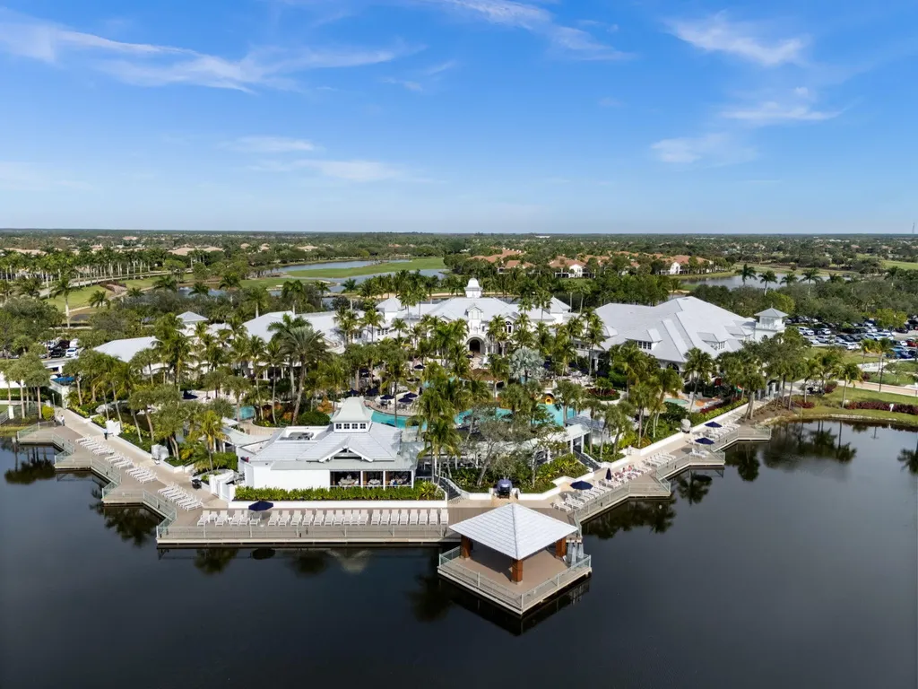 9261 Campanile Circle Naples FL 34114