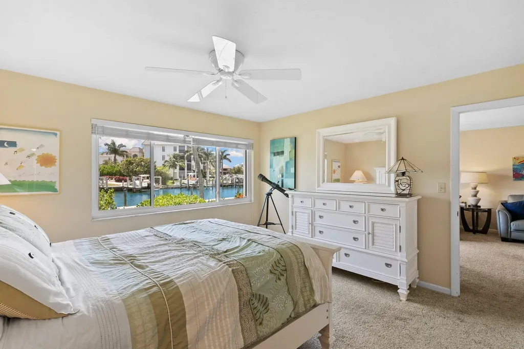 860 Panama Court Marco Island FL 34145