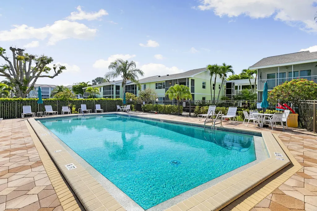 860 Panama Court Marco Island FL 34145