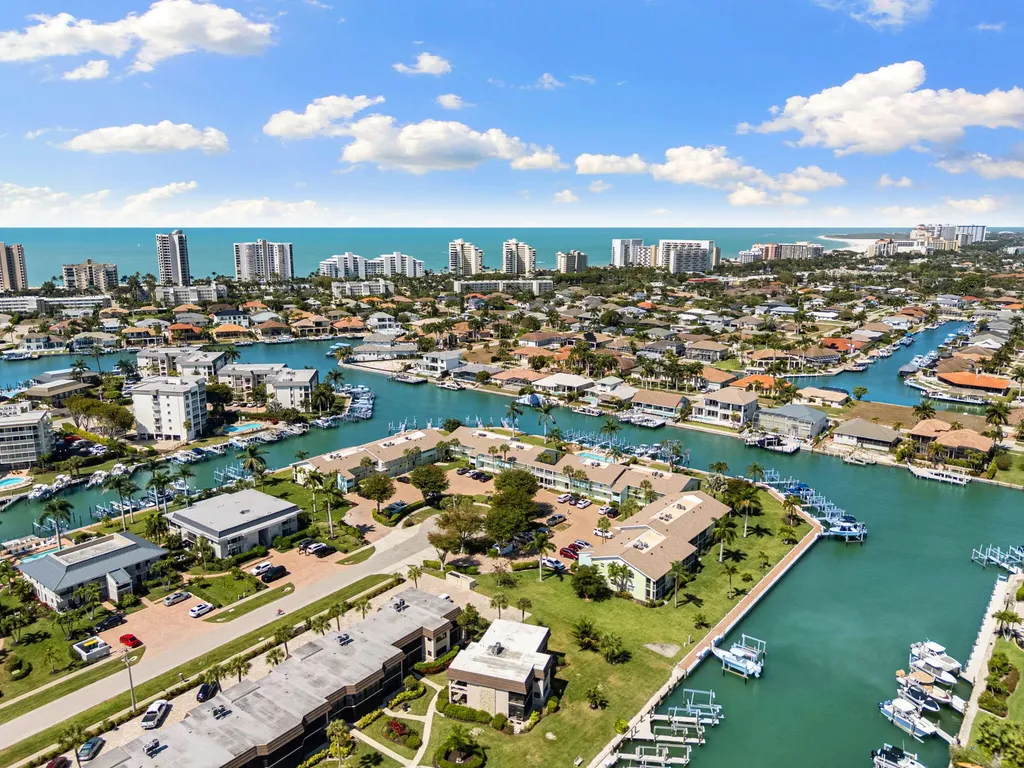 860 Panama Court Marco Island FL 34145